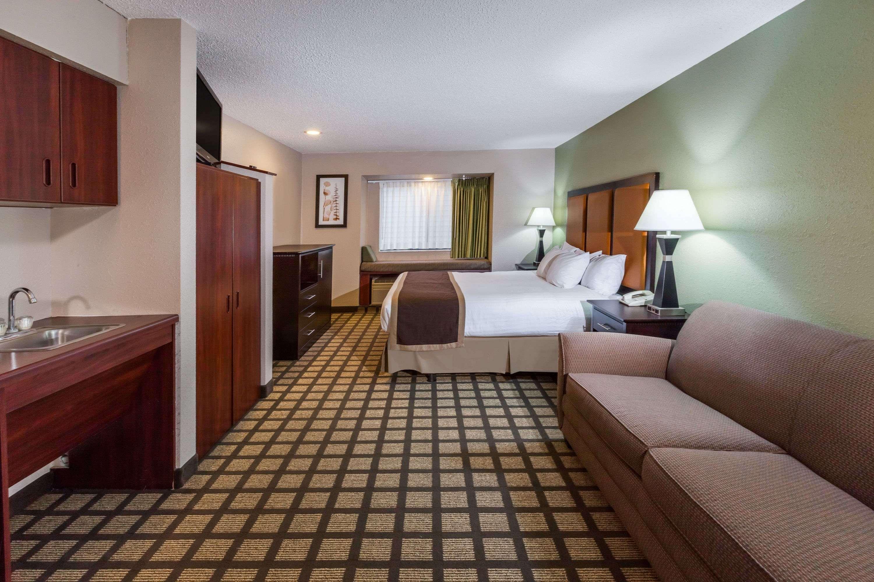 Hotel Baymont By Wyndham Gaylord Exterior foto